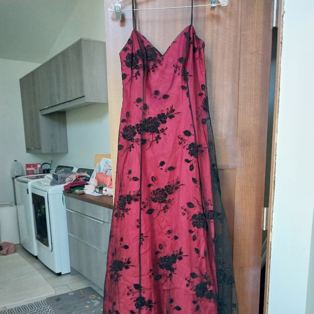Gothic floral red prom dress